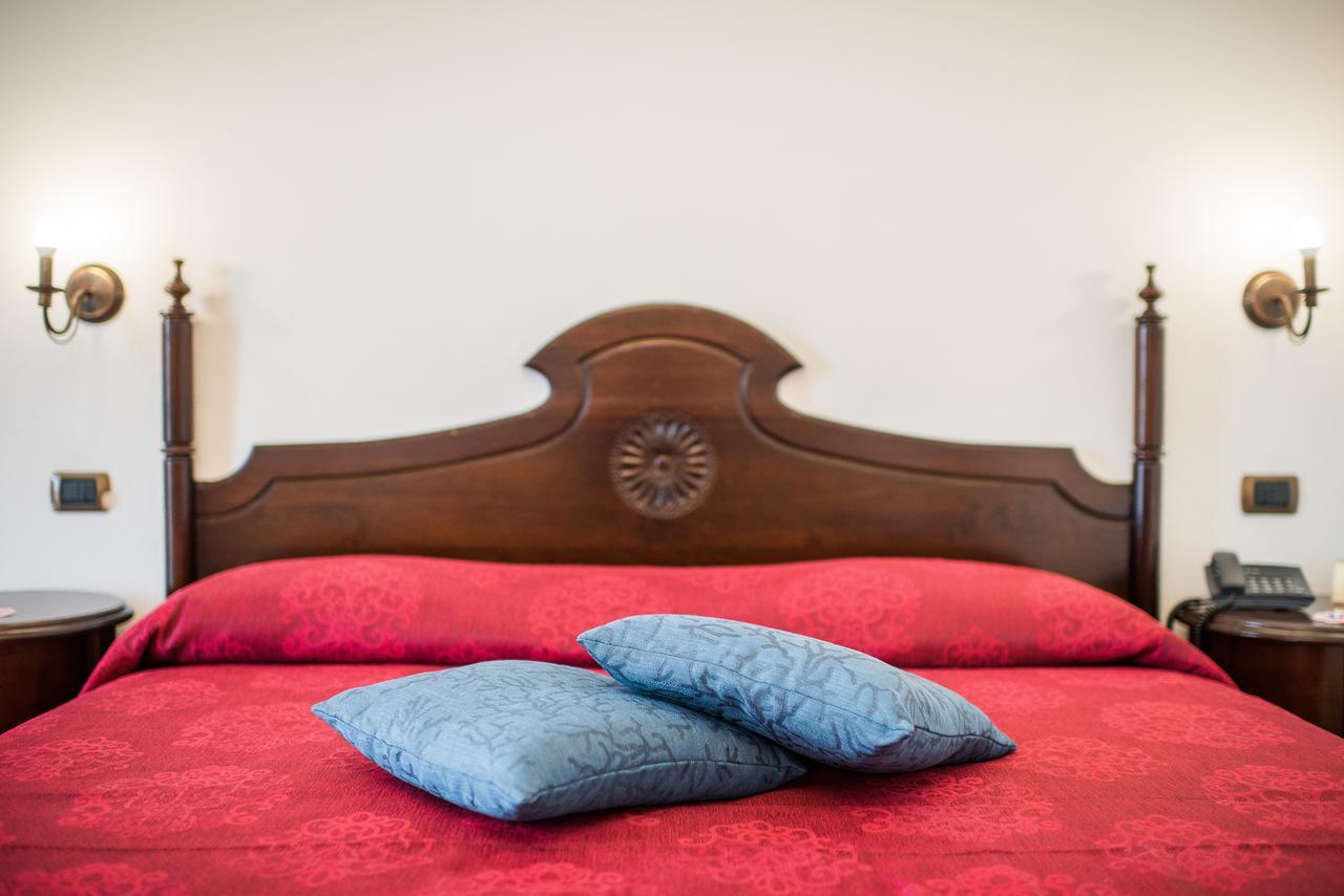 Hotel Lido Degli Spagnoli Wellness & Spa Portoscuso Extérieur photo